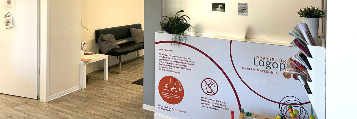 Eingangsbereich Praxis für Logopädie & Reittherapie Myriam Mayländer in Plüderhausen